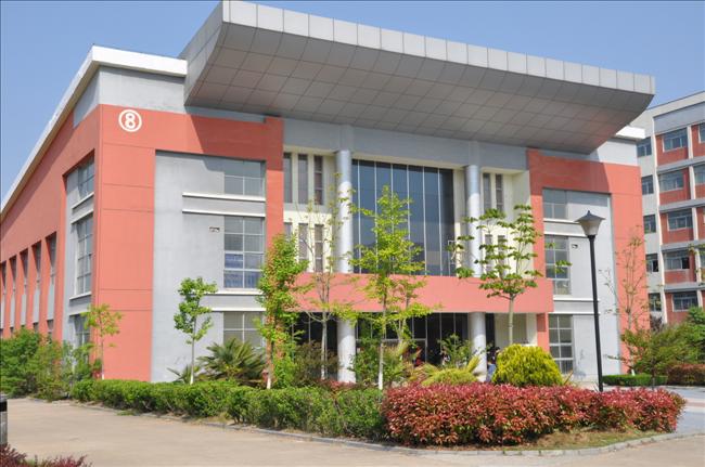 江蘇省東海中等專業(yè)學校怎么樣、好不好
