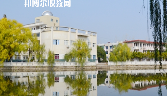 江淮工業(yè)學(xué)校怎么樣、好不好
