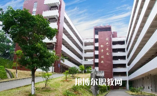 韶關(guān)中等職業(yè)技術(shù)學(xué)校2021年報(bào)名條件、招生要求、招生對象