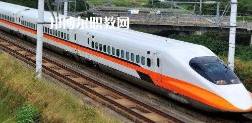 南寧2021年讀鐵路學(xué)?？梢钥即髮W(xué)嗎