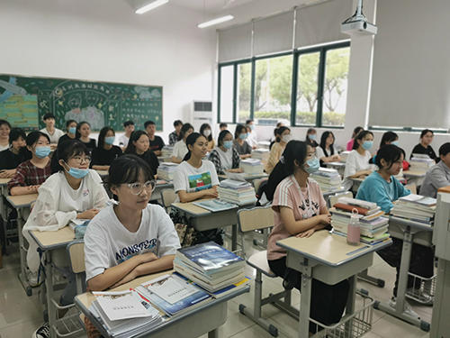 蘇州旅游與財經高等職業(yè)技術學校2021年學費、收費多少