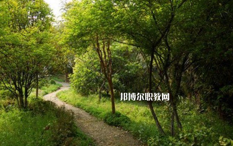 重慶船舶工業(yè)技工學(xué)校怎么樣、好不好