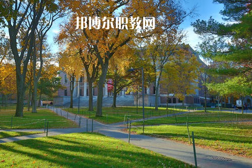 成都市育華職業(yè)學(xué)校2021年招生錄取分數(shù)線