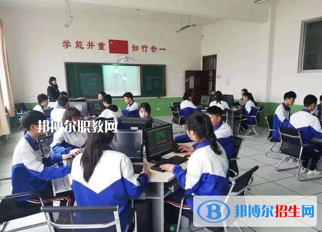 獲嘉縣職業(yè)中等專業(yè)學(xué)校2021年報(bào)名條件、招生要求、招生對(duì)象