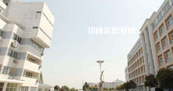 安徽紅十字會衛(wèi)生學校2021年報名條件、招生要求、招生對象
