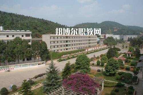 峨山縣職業(yè)高級中學(xué)2021年招生錄取分數(shù)線