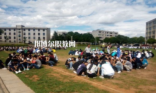 宜良縣職業(yè)高級中學網(wǎng)站網(wǎng)址