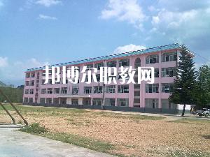 耿馬縣職教中心2021年報名條件、招生要求、招生對象