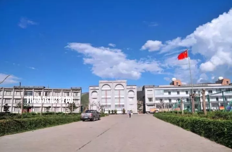 紅河財(cái)經(jīng)學(xué)校怎么樣、好不好