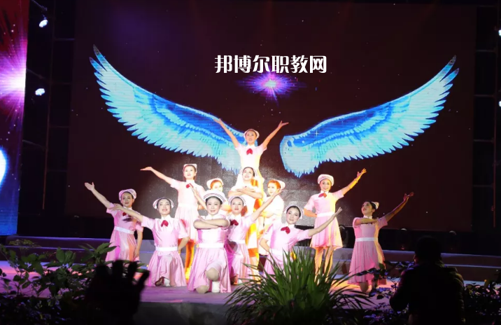 昭通衛(wèi)生學(xué)校2021年學(xué)費(fèi)、收費(fèi)多少