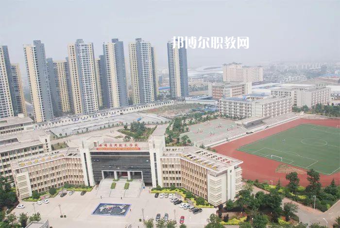 曲靖財經(jīng)學(xué)校網(wǎng)站網(wǎng)址