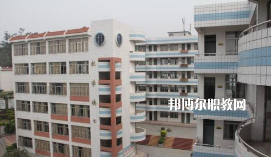 昆明第二職業(yè)中專學(xué)校2021年報(bào)名條件、招生對(duì)象