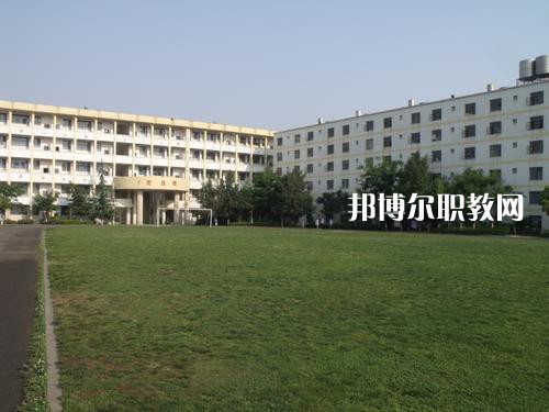 昆明財經(jīng)商貿學校2021年宿有哪些專業(yè)