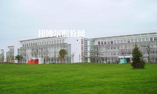 石家莊高級(jí)技工學(xué)校怎么樣、好不好