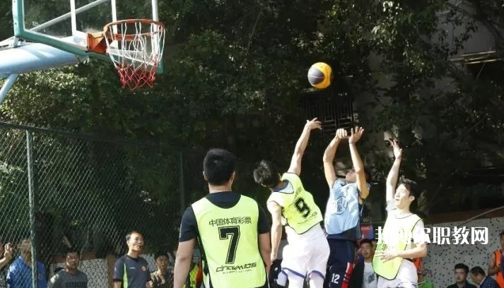揭陽體育運動學(xué)校2022年報名條件、招生要求、招生對象