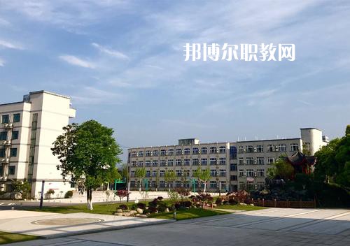 秦皇島市燕?？萍悸殬I(yè)學校網(wǎng)站網(wǎng)址