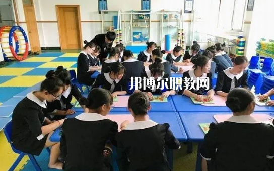 榆中縣職業(yè)教育中心2022年報名條件、招生要求、招生對象