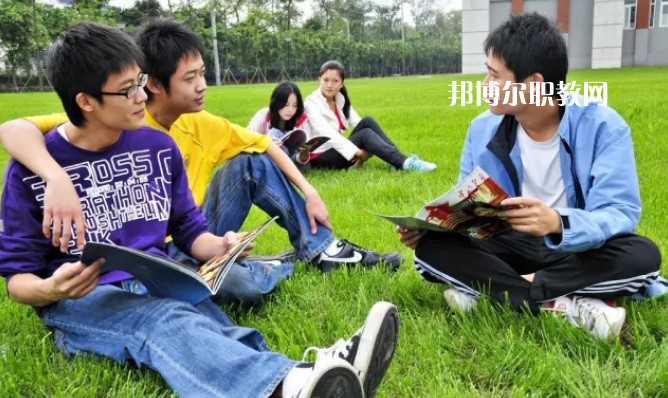 陜西創(chuàng)新工程技術(shù)學(xué)校2022年報(bào)名條件、招生要求、招生對象