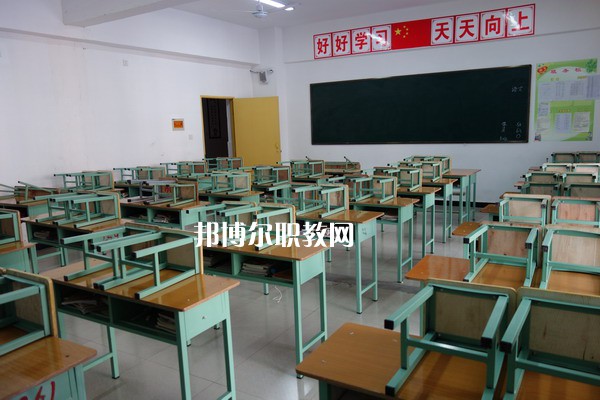 重慶聚英技工學(xué)校升學(xué)部怎么樣、好不好