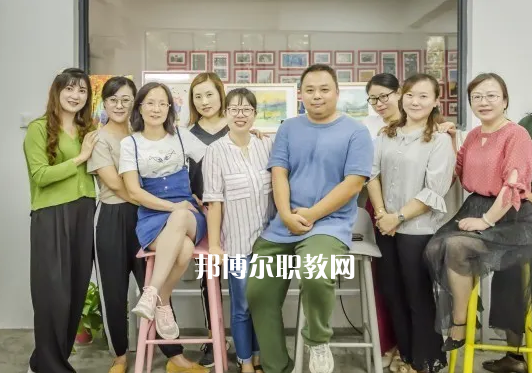 南京商業(yè)學(xué)校怎么樣、好不好
