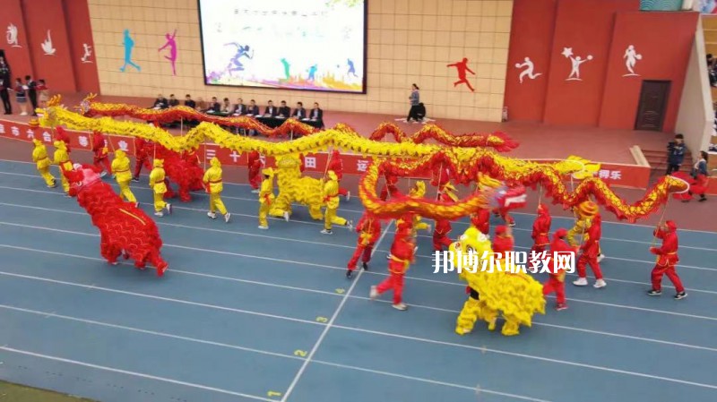 南京六合中等專業(yè)學校2022年報名條件、招生要求、招生對象