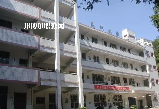 重慶五里店職業(yè)中學(xué)2022年報(bào)名條件、招生要求、招生對(duì)象 