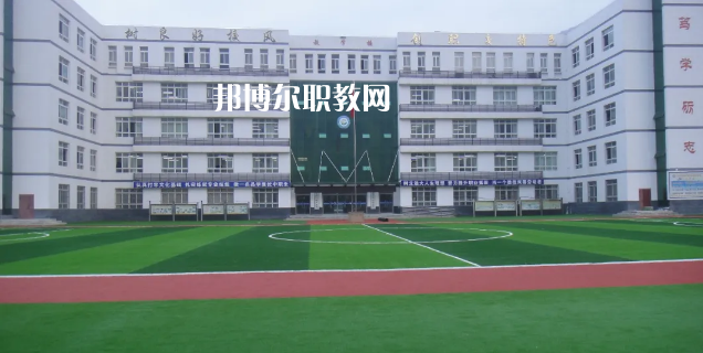 文縣職業(yè)技術(shù)學(xué)校2022年報名條件、招生要求、招生對象