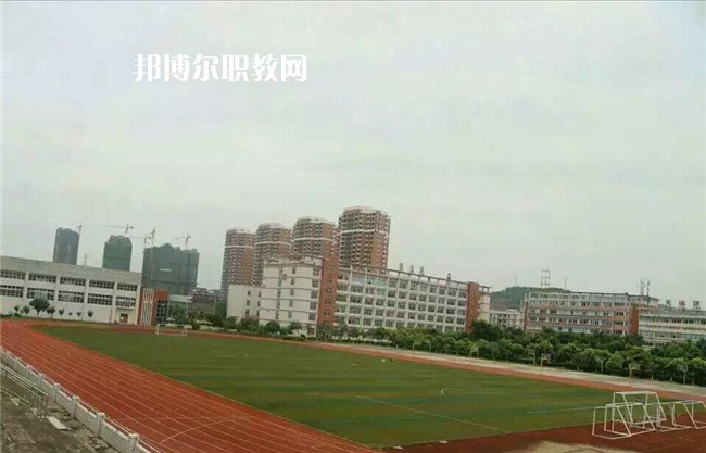 重慶五里店職業(yè)中學2022年招生錄取分數(shù)線