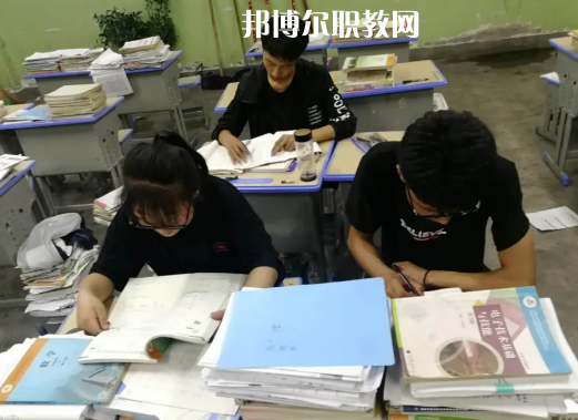 秦安職業(yè)中等專業(yè)學(xué)校2022年報(bào)名條件、招生要求、招生對象 