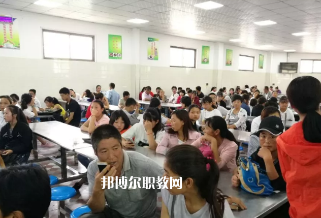 甘谷職業(yè)中等專業(yè)學(xué)校2022年報(bào)名條件、招生要求、招生對(duì)象 
