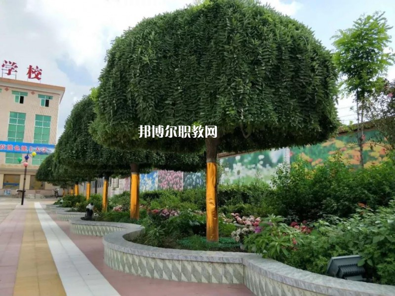 甘肅新世紀(jì)科技技工學(xué)校2022年學(xué)費(fèi)、收費(fèi)多少
