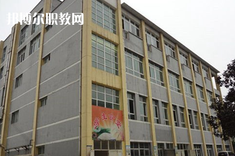 貴陽(yáng)白云區(qū)職業(yè)技術(shù)學(xué)校2022年報(bào)名條件、招生要求、招生對(duì)象