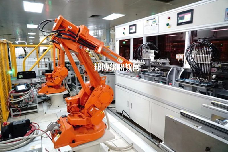 石家莊華能電力中等專業(yè)學(xué)校2022年學(xué)費(fèi)、收費(fèi)多少