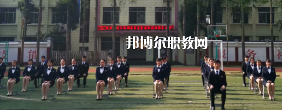 成都恒輝技工學(xué)校2022年報(bào)名條件、招生要求、招生對(duì)象