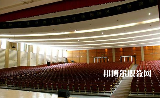 貴陽中山科技學(xué)校2022年報名條件、招生要求、招生對象