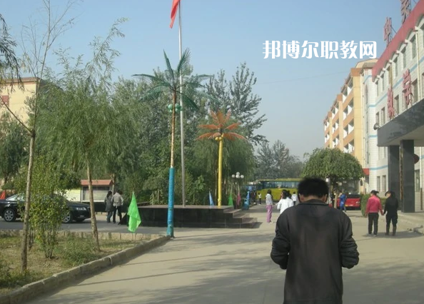石家莊中美經(jīng)貿(mào)中等專業(yè)學(xué)校2022年報(bào)名條件、招生要求、招生對(duì)象