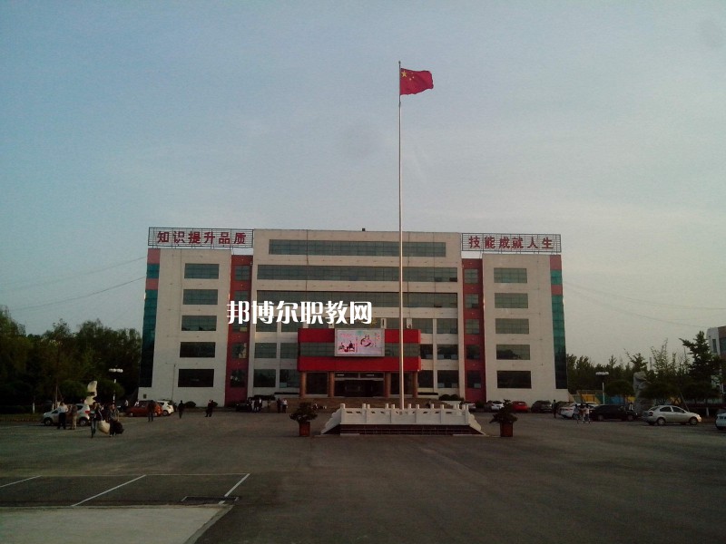 隴南農(nóng)業(yè)學(xué)校2022年報(bào)名條件、招生要求、招生對(duì)象