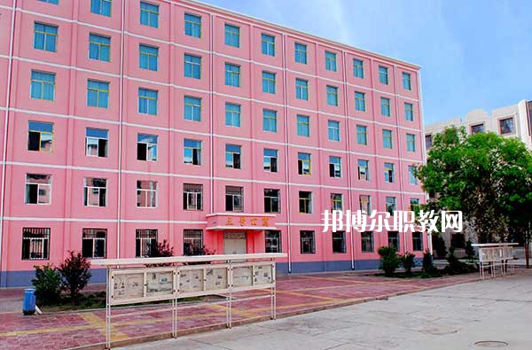 甘肅理工中等專業(yè)學(xué)校2022年學(xué)費(fèi)、收費(fèi)多少