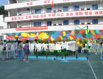 重慶萬(wàn)州現(xiàn)代信息工程學(xué)校2022年報(bào)名條件、招生要求、招生對(duì)象