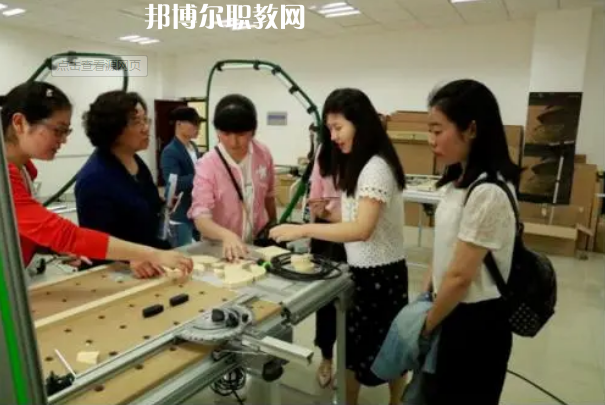 重慶風(fēng)景園林技工學(xué)校2022年報(bào)名條件、招生要求、招生對象