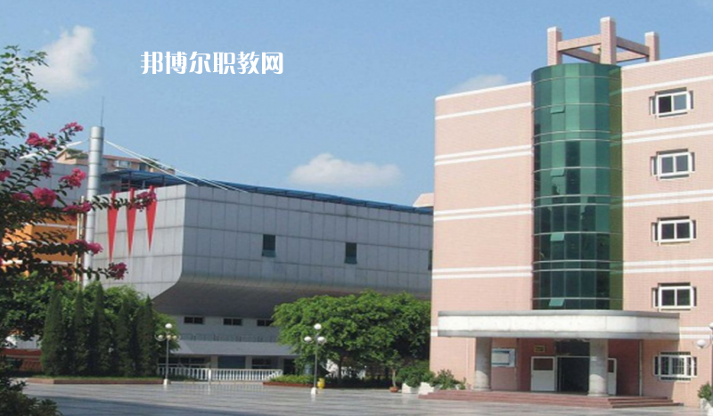 重慶行知職業(yè)技術(shù)學(xué)校2022年招生辦聯(lián)系電話(huà)