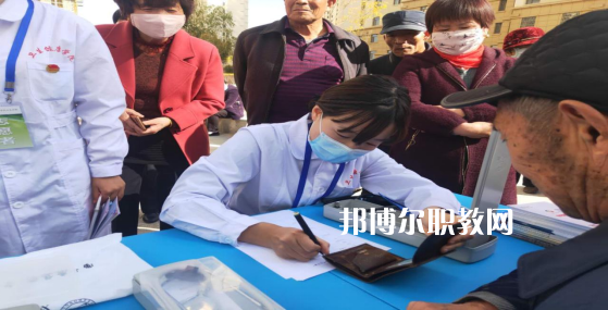 蘭州衛(wèi)生學(xué)校2022年報名條件、招生要求、招生對象
