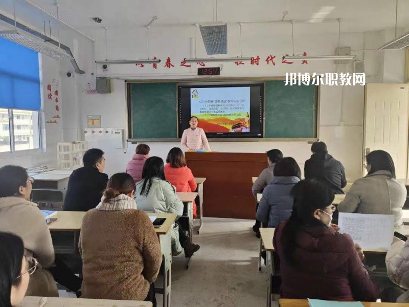 江蘇啟東中等專業(yè)學(xué)校2022年報(bào)名條件、招生要求、招生對(duì)象