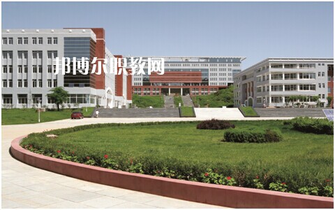 秦皇島藥科中等職業(yè)學(xué)校2022年報(bào)名條件、招生要求、招生對象