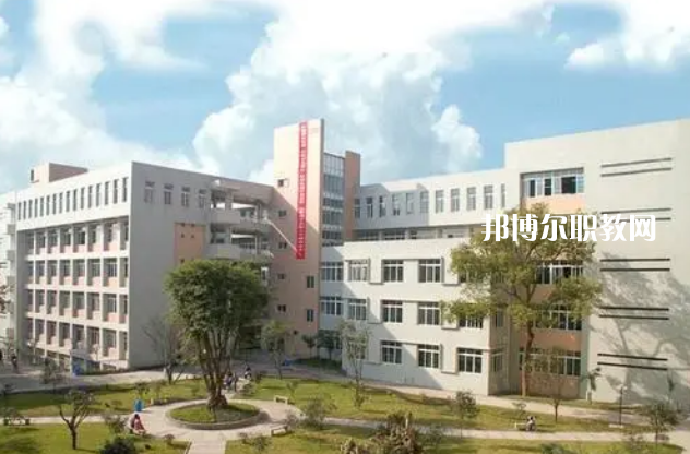 德陽中德工業(yè)技術(shù)學(xué)校2022年報名條件、招生要求、招生對象