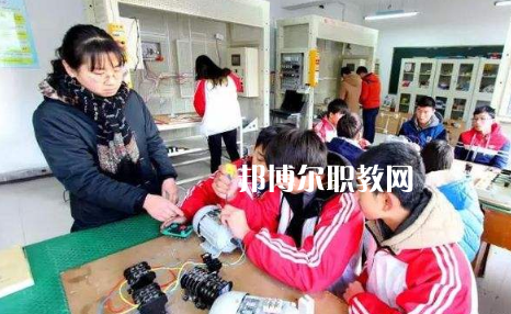 咸陽渭城區(qū)高級職業(yè)中學2022年報名條件、招生要求、招生對象