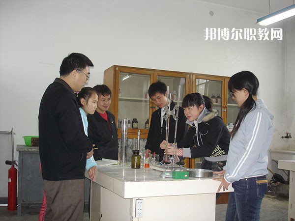 秦皇島市職業(yè)技術(shù)學(xué)校2022年學(xué)費、收費多少