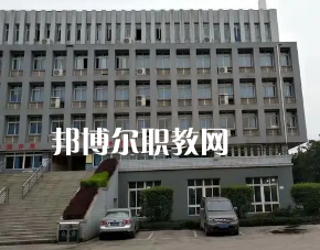 重慶農(nóng)業(yè)學(xué)校2022年報名條件、招生要求、招生對象