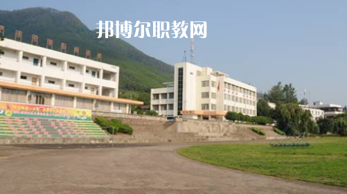 涼山州高級(jí)職業(yè)技術(shù)學(xué)校2022年報(bào)名條件、招生要求、招生對(duì)象