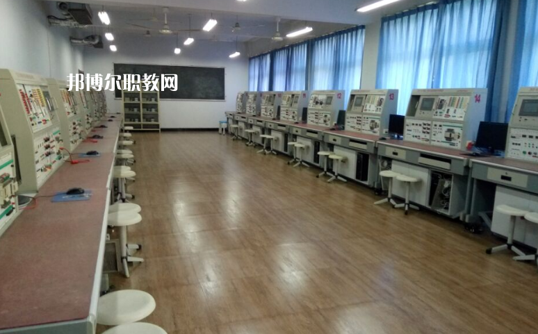 三河市職業(yè)技術(shù)教育中心2022年學費、收費多少